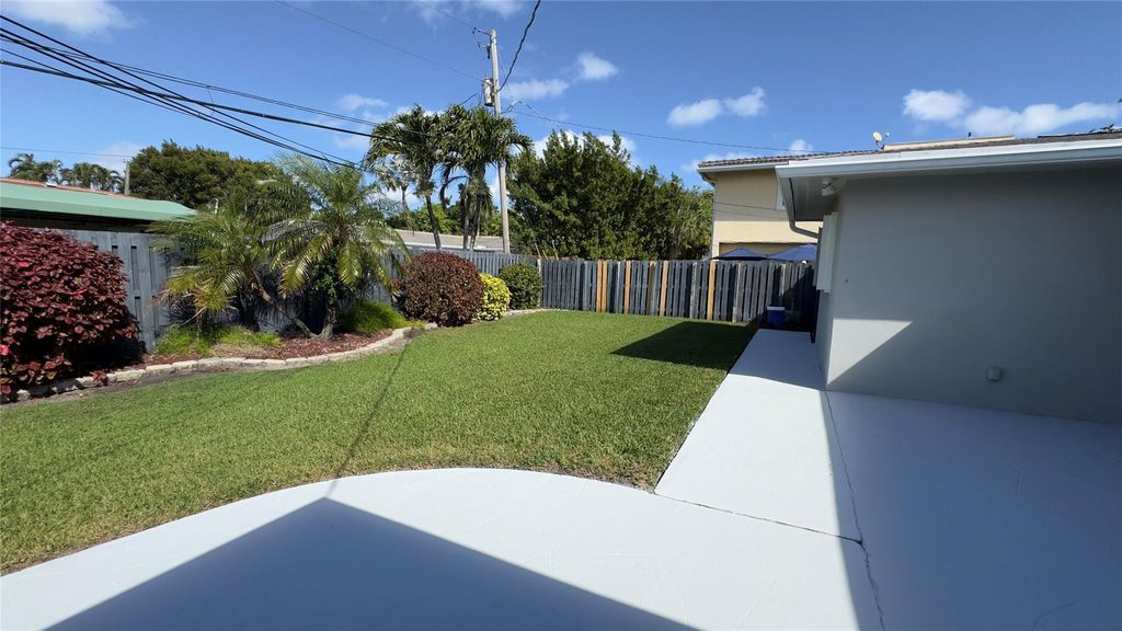 Photo of 2759 NE 32nd Street, Fort Lauderdale, FL 33306 (MLS # F10485576)