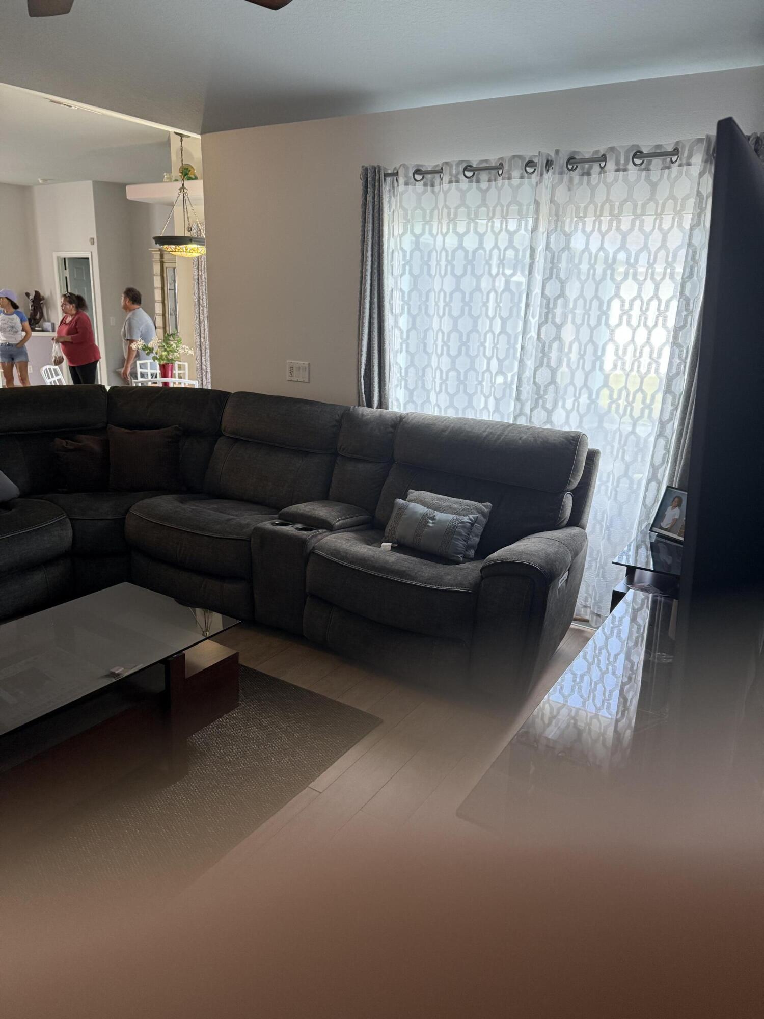 PORT ST LUCIE SECTION 40 - Residential