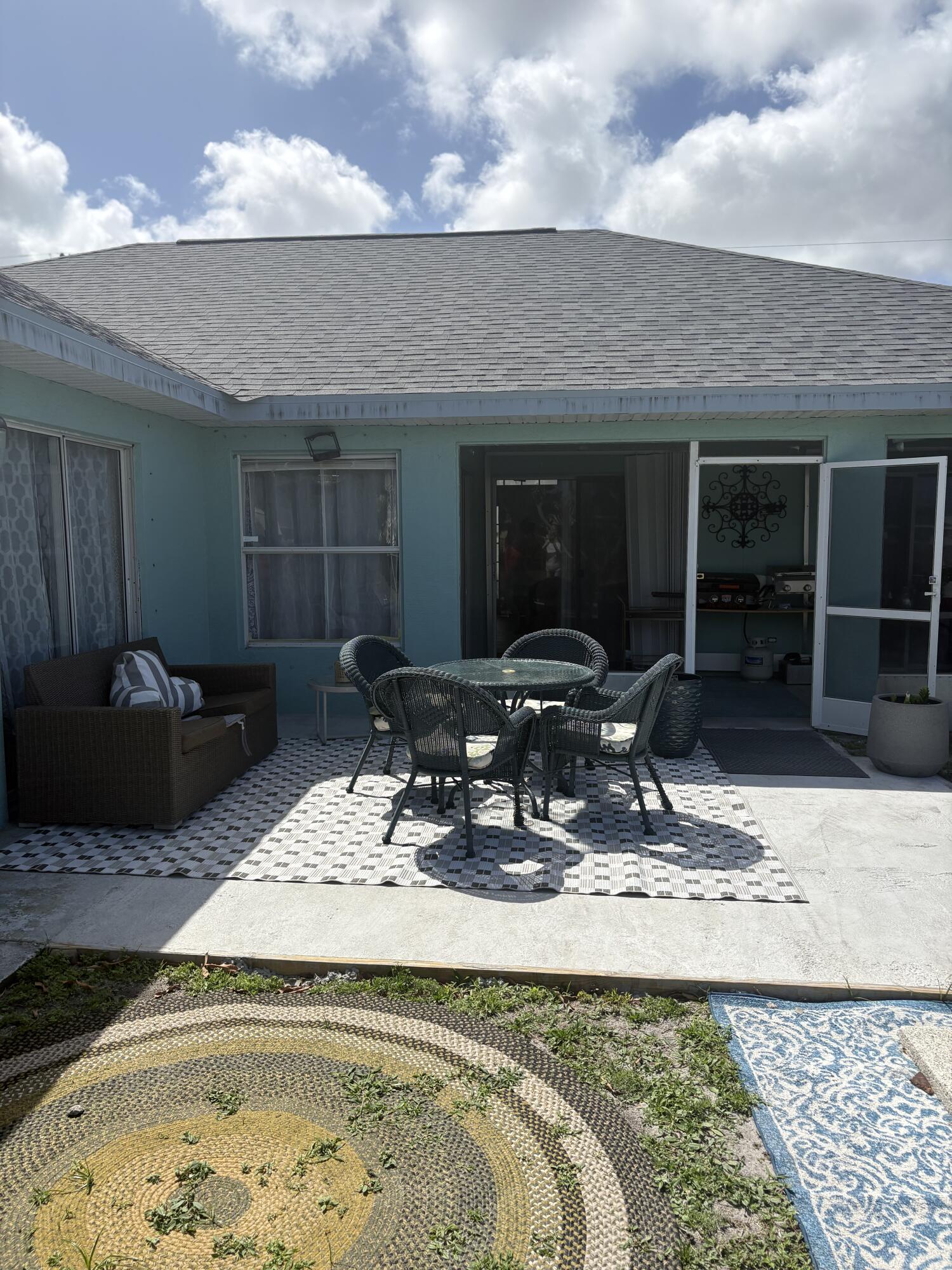 PORT ST LUCIE SECTION 40 - Residential