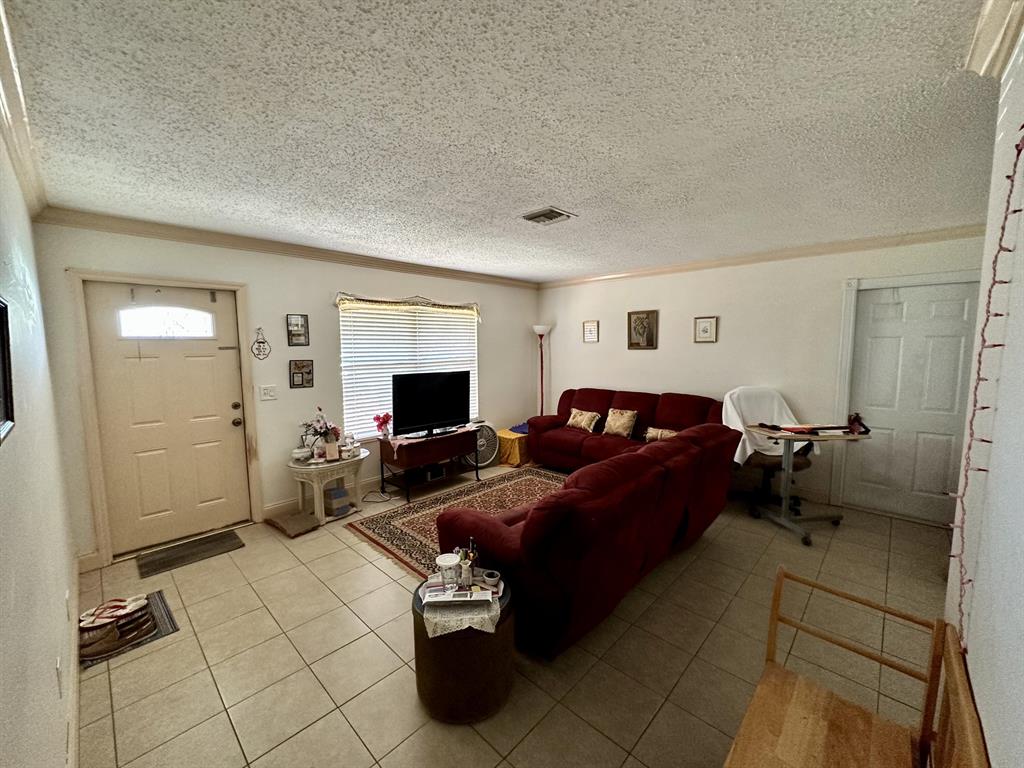 PORT ST LUCIE SECTION 13 - Residential