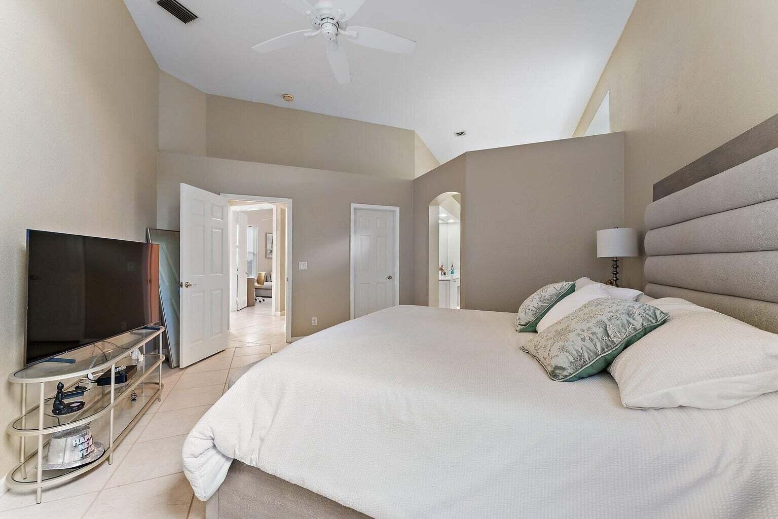 Ballenisles - Residential Lease