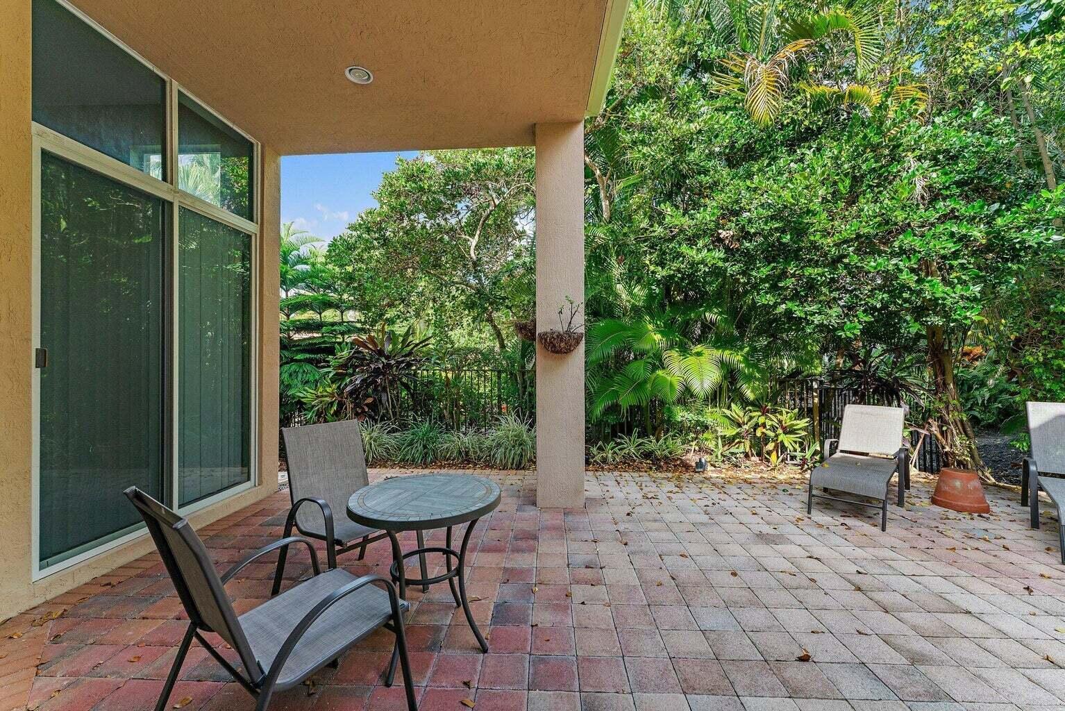 Ballenisles - Residential Lease