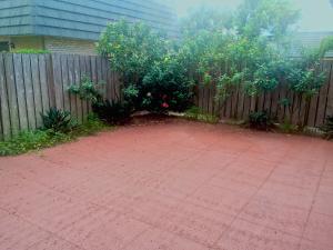 VILLAGE OF SANDALWOOD LAK - Residential Lease