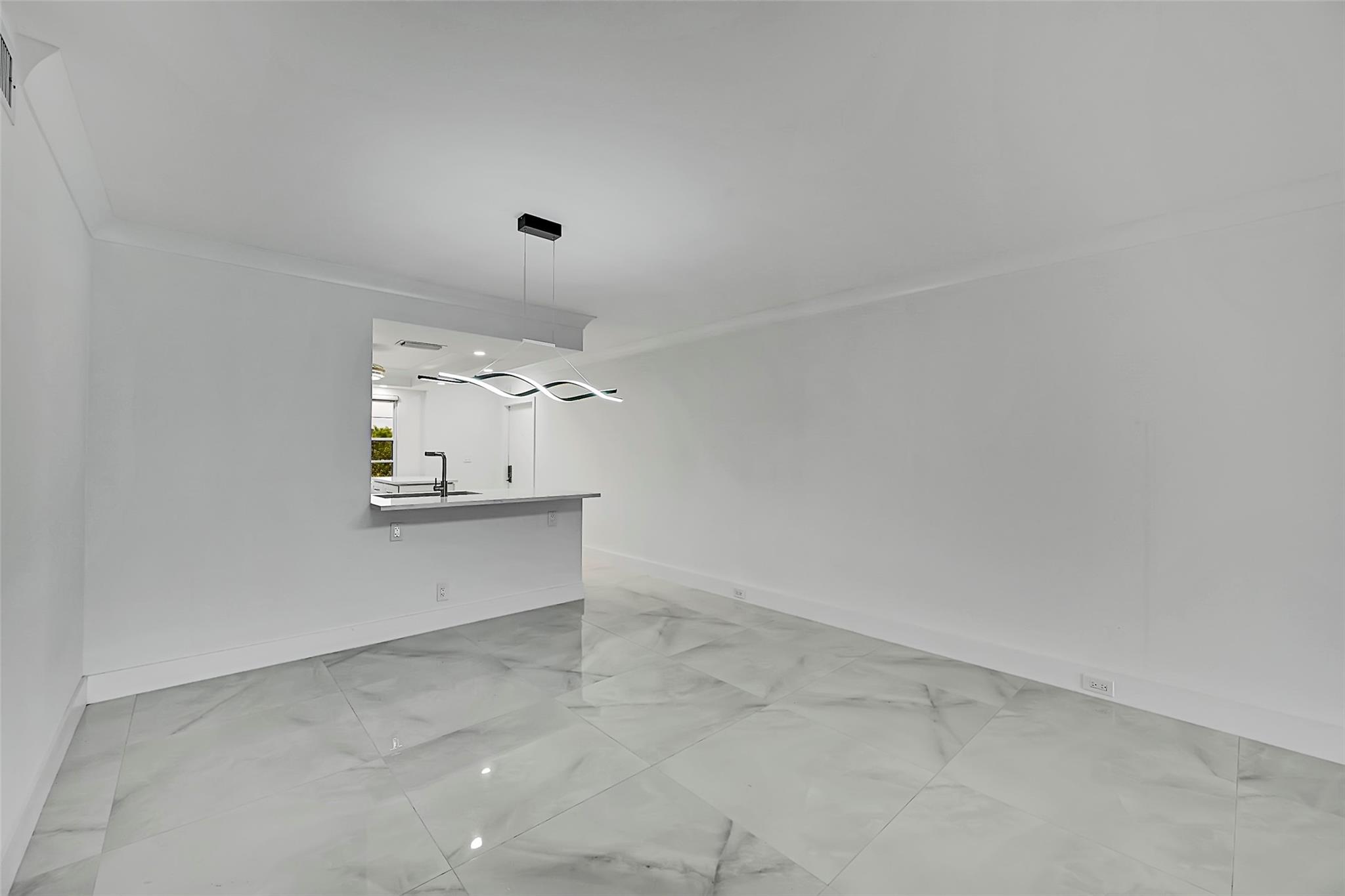 WYNMOOR VILLAGE - Residential