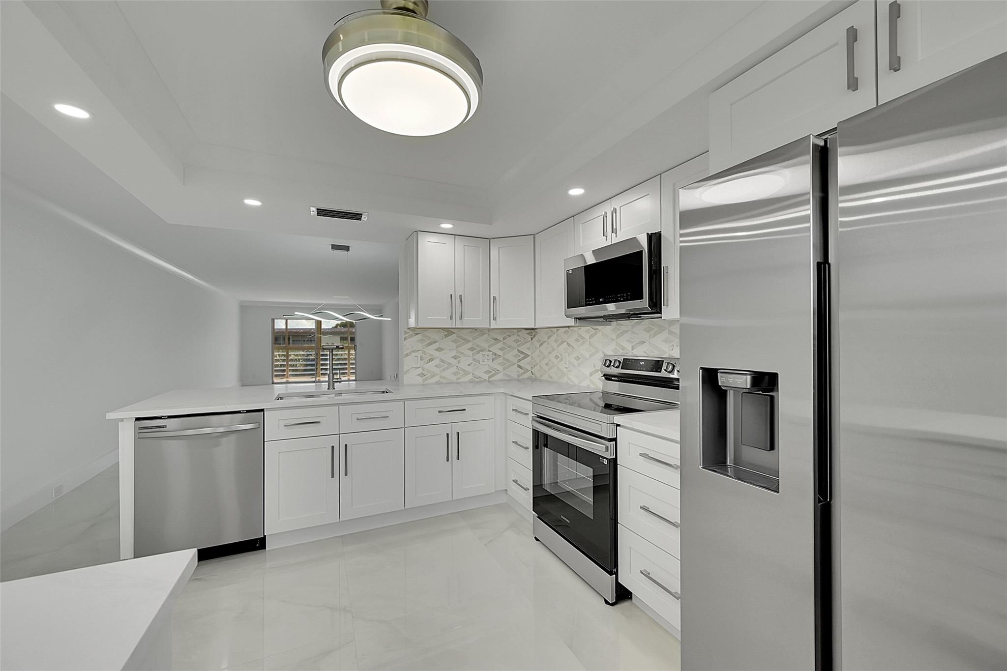 WYNMOOR VILLAGE - Residential