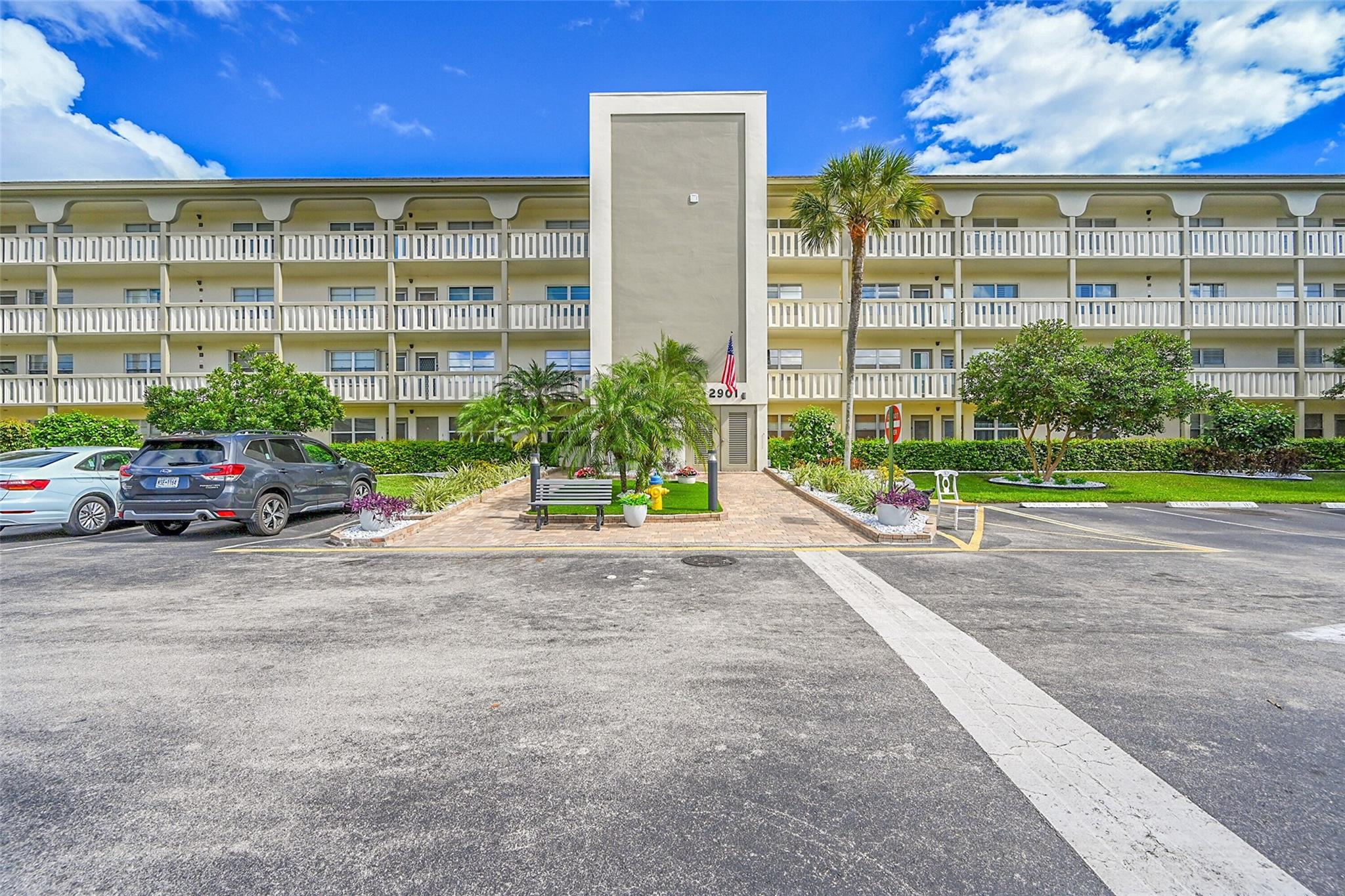 WYNMOOR VILLAGE - Residential