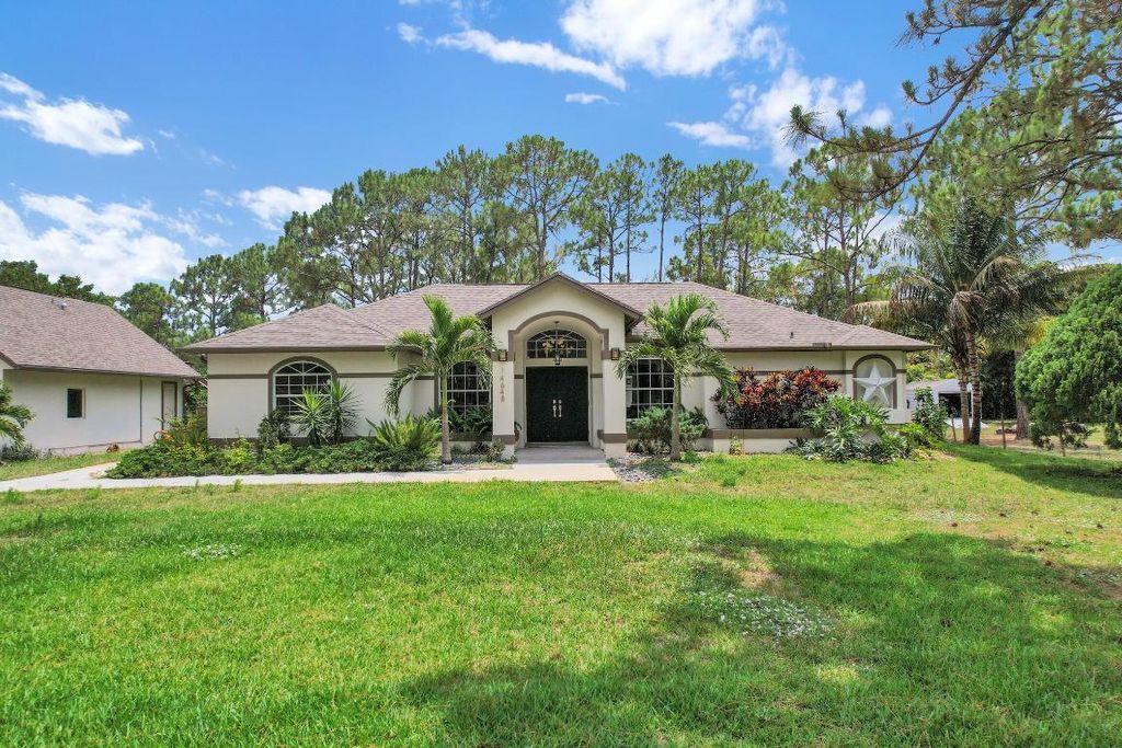 Photo of 14648 88th Place N, Loxahatchee, FL 33470 (MLS # R11094160)