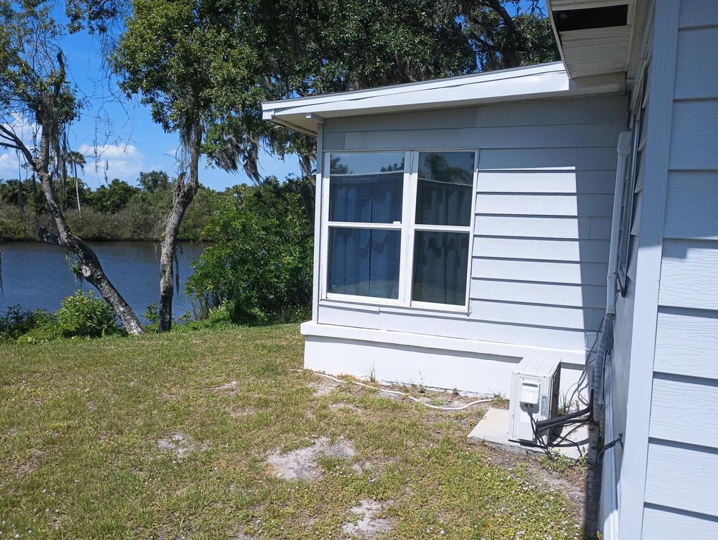 Photo of 5 Quintana Roo Court, Port Saint Lucie, FL 34952 (MLS # B26026185)
