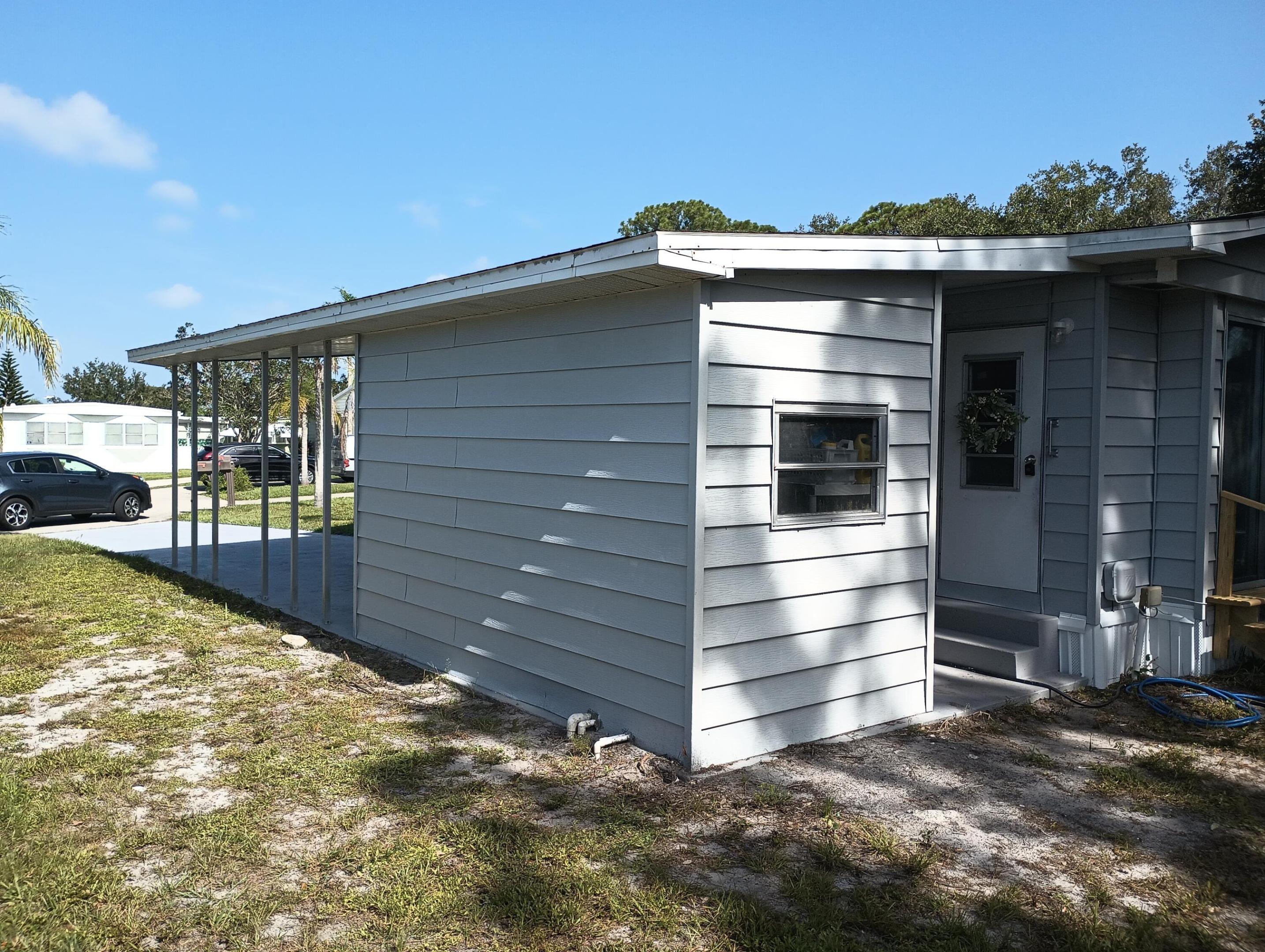 Spanish Lakes River Front - Residential