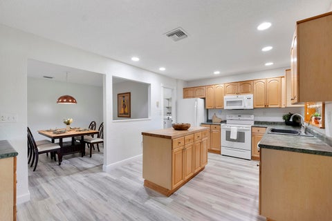 Tiny photo for 11454 NW 41st Street, Coral Springs, FL 33065 (MLS # B26045560)