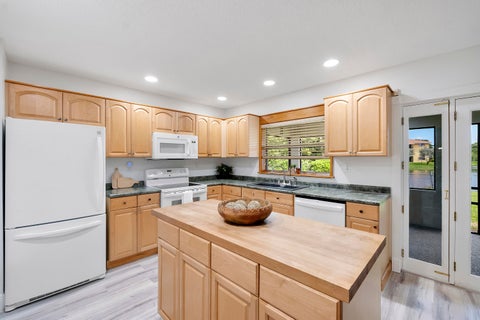 Tiny photo for 11454 NW 41st Street, Coral Springs, FL 33065 (MLS # B26045560)