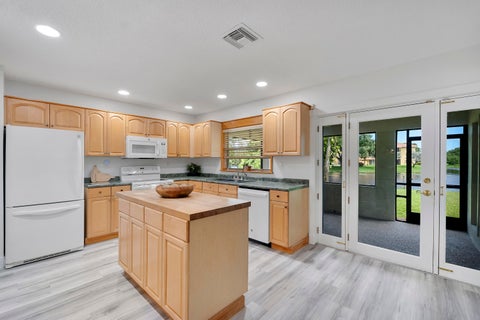 Tiny photo for 11454 NW 41st Street, Coral Springs, FL 33065 (MLS # B26045560)