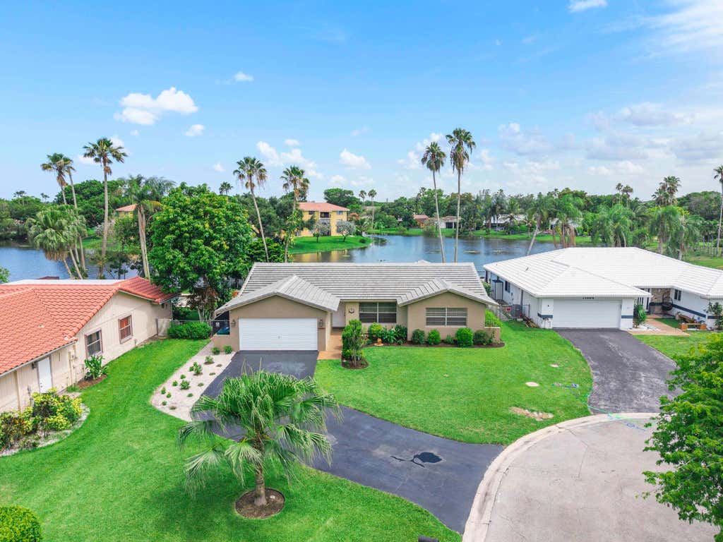 Photo of 11454 NW 41st Street, Coral Springs, FL 33065 (MLS # B26045560)