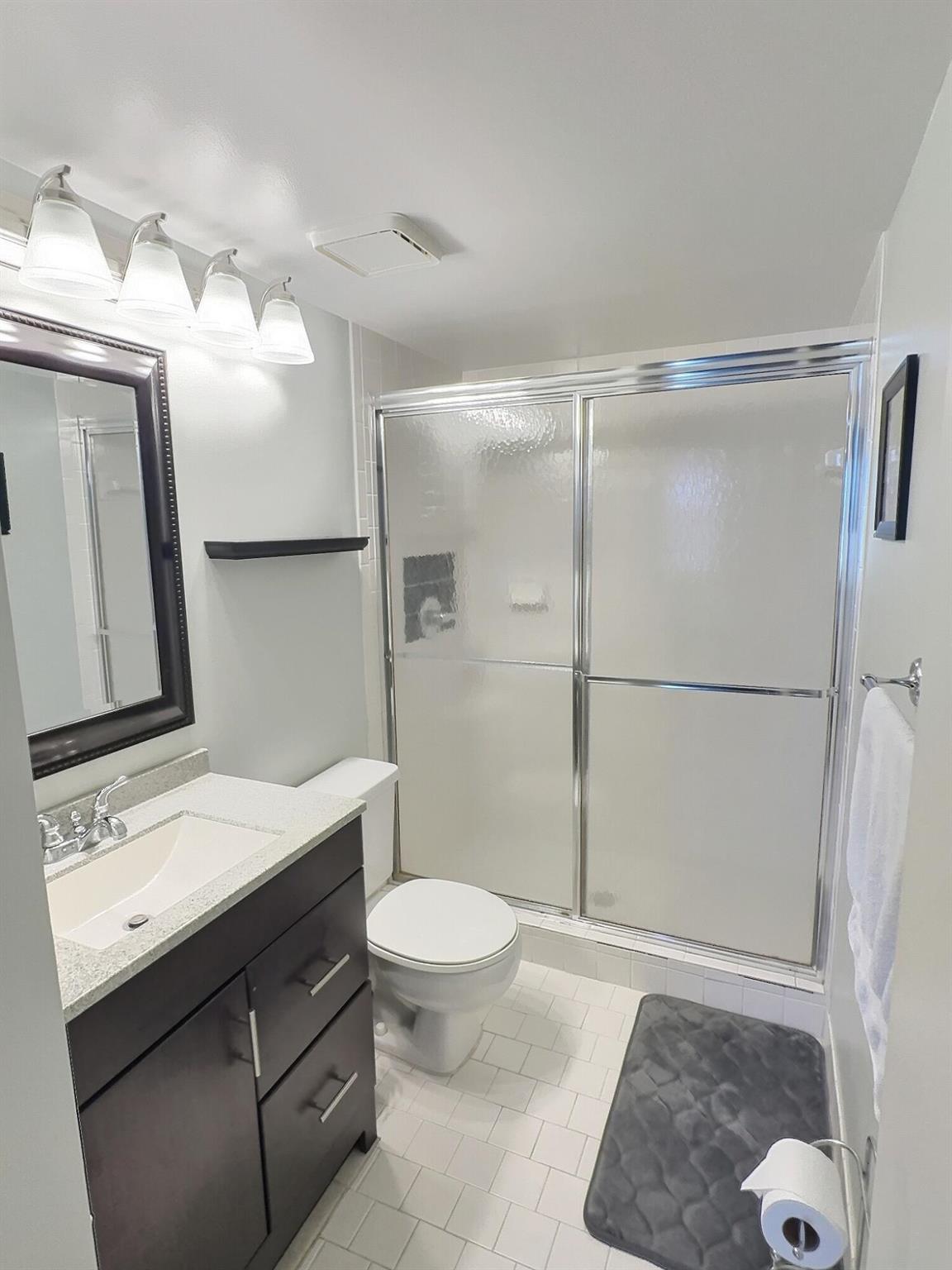 WATERSIDE VILLAGE OF PALM - Residential Lease