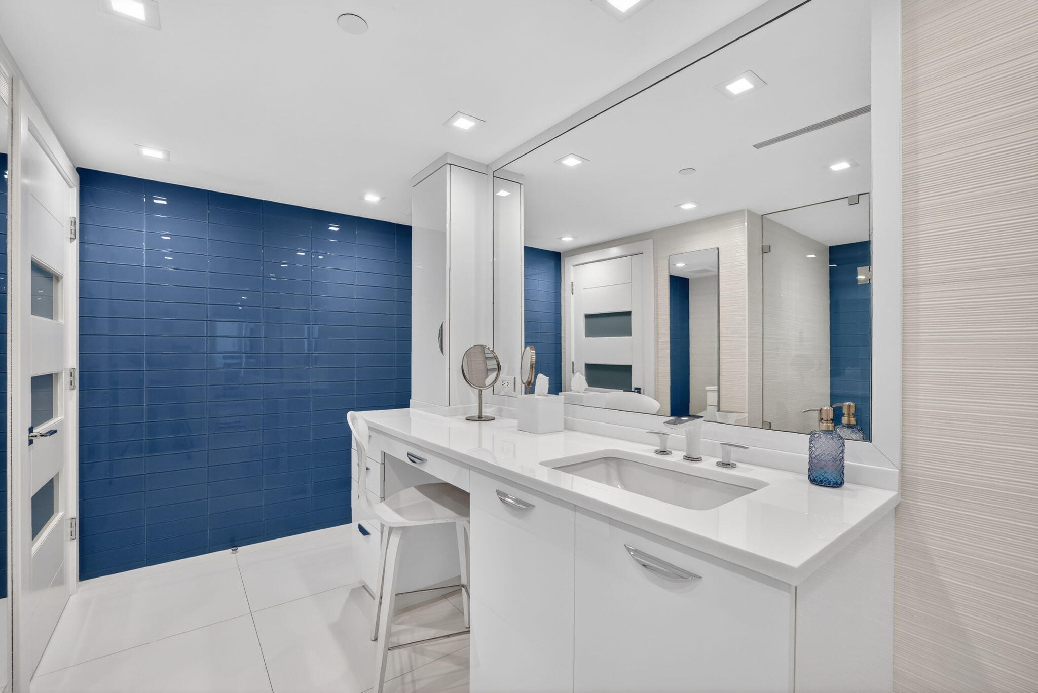 ADDISON - Residential