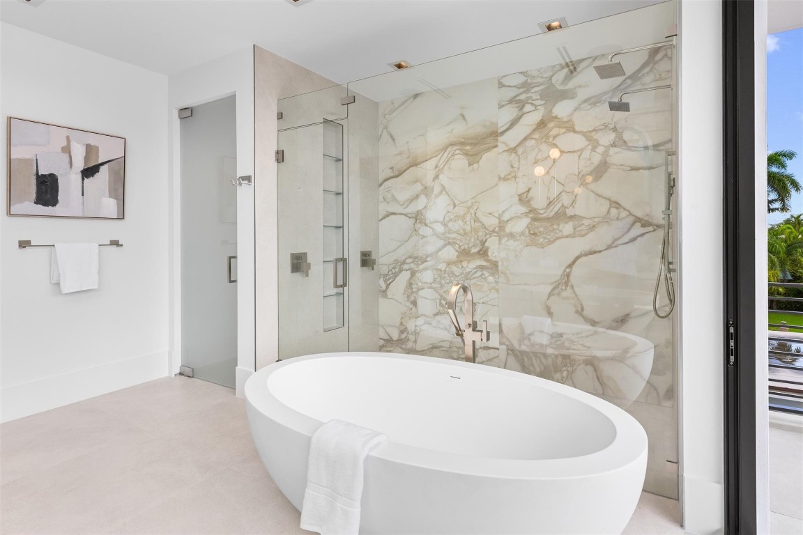 HARBOR BEACH - Residential