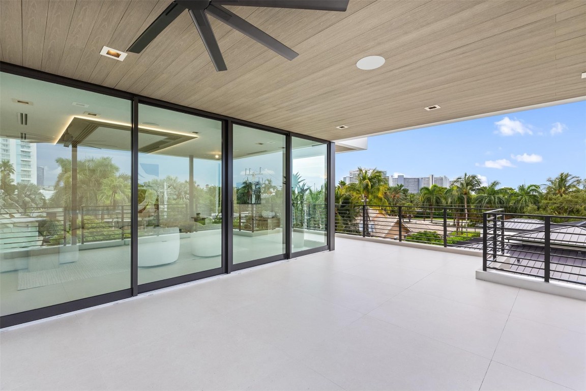 HARBOR BEACH - Residential