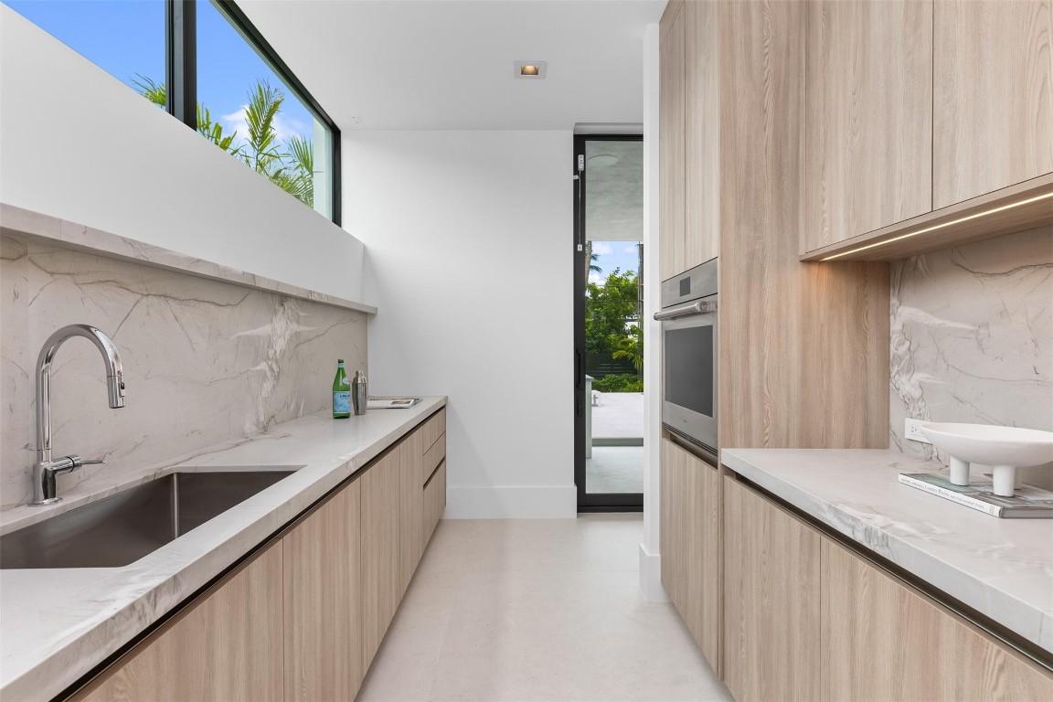 HARBOR BEACH - Residential