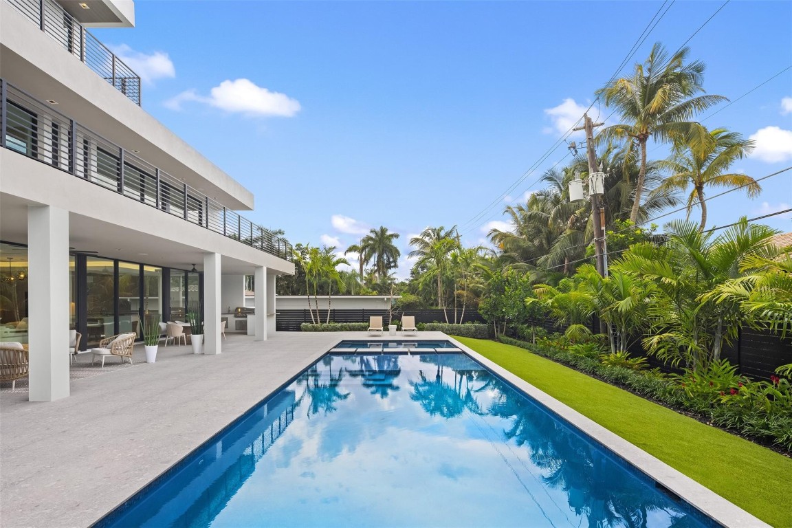 HARBOR BEACH - Residential