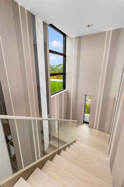 HARBOR BEACH - Residential