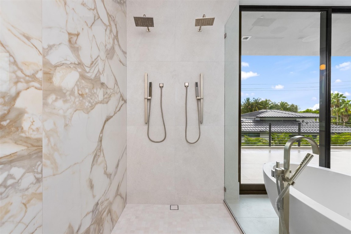 HARBOR BEACH - Residential