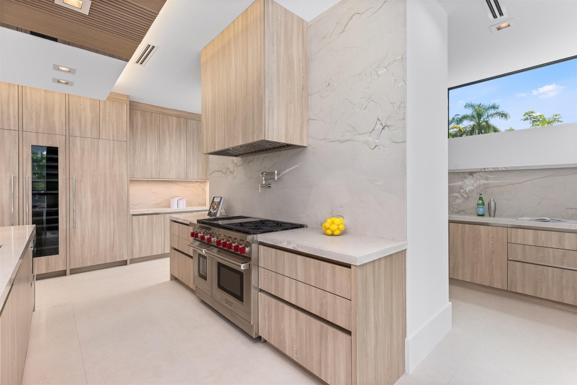 HARBOR BEACH - Residential