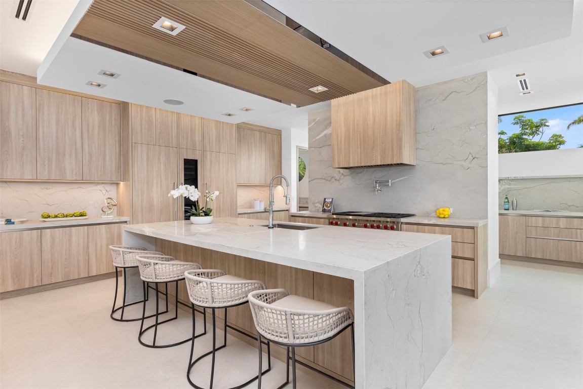 HARBOR BEACH - Residential