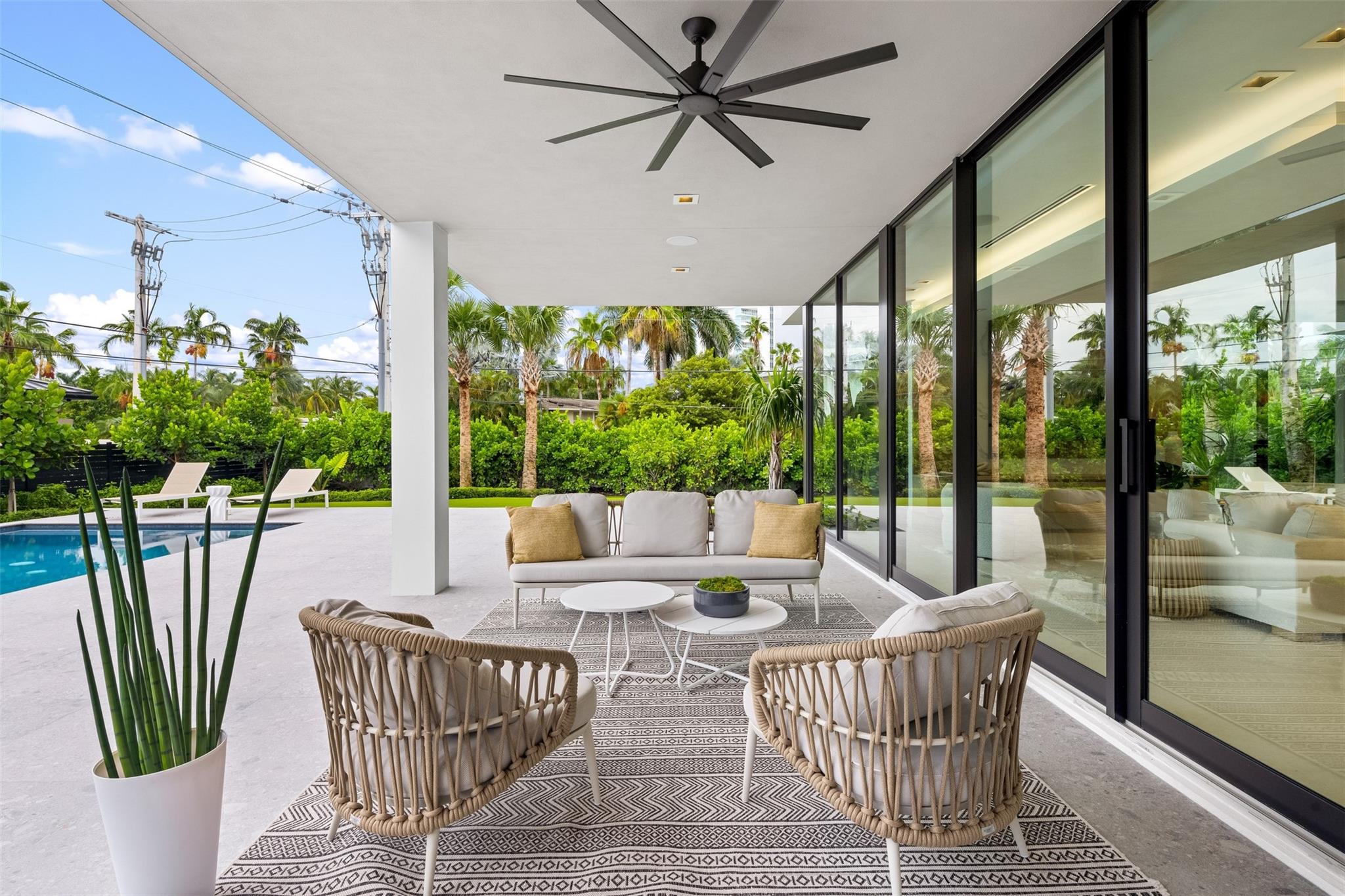 HARBOR BEACH - Residential