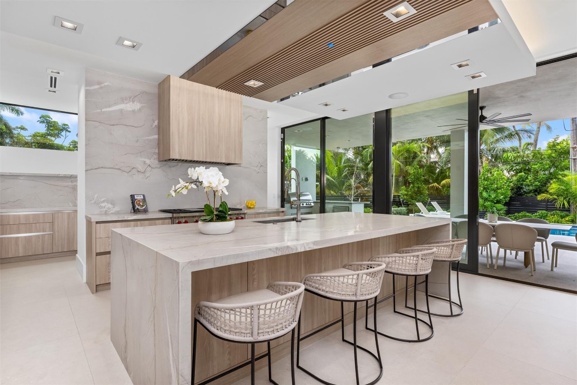 HARBOR BEACH - Residential