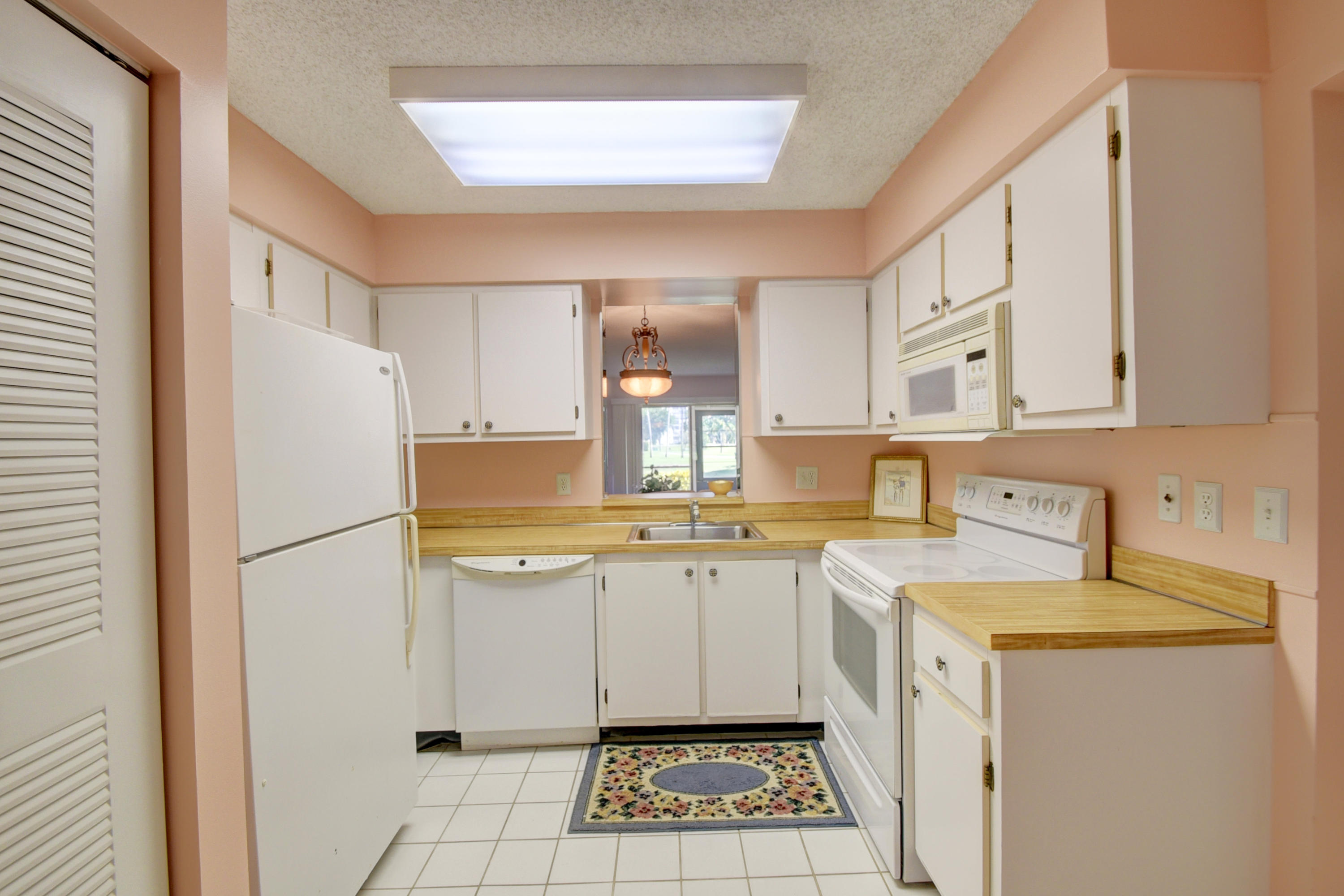 HUNTINGTON LAKES SECTION TWO - Residential