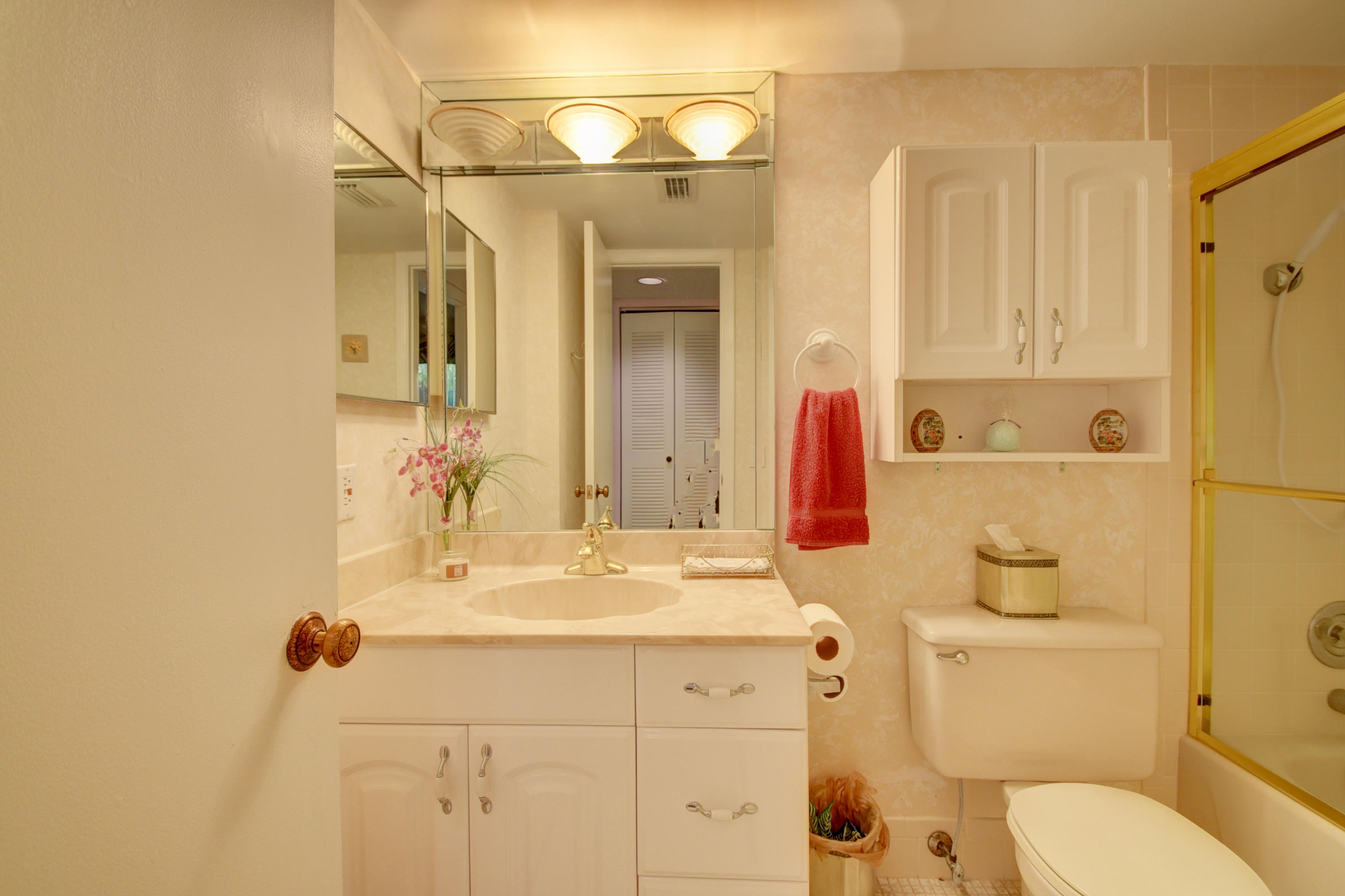 HUNTINGTON LAKES SECTION TWO - Residential