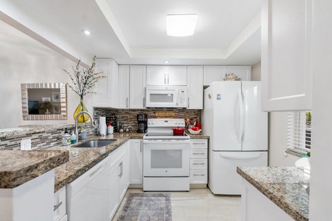Tiny photo for 7837 Golf Circle Drive #212, Margate, FL 33063 (MLS # B26043148)