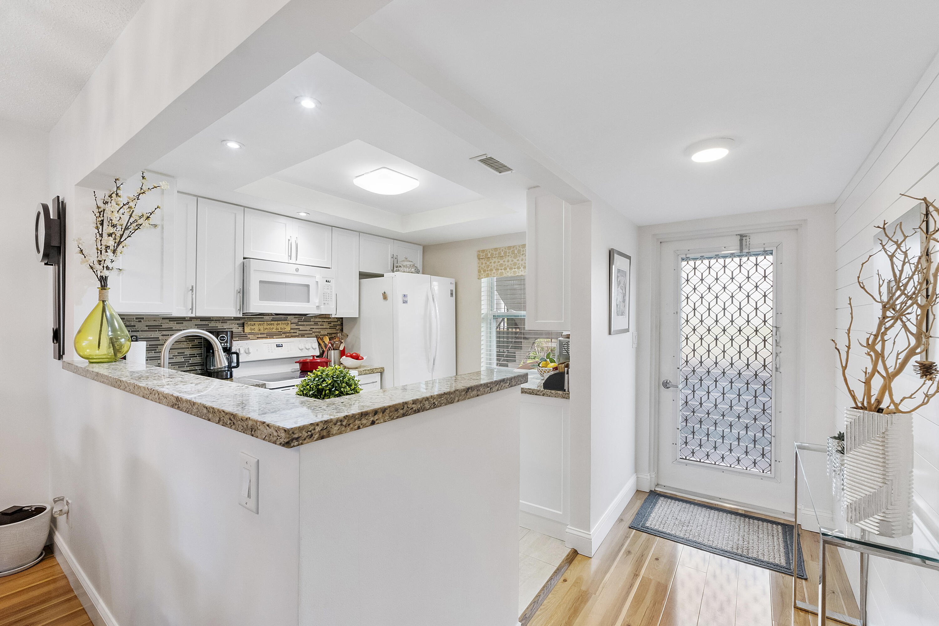 7837 Golf Cir Drive 212