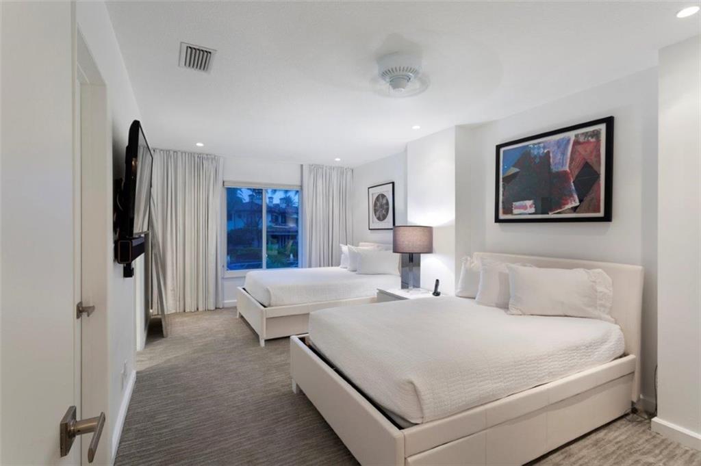 Coral Ridge Country Club - Residential