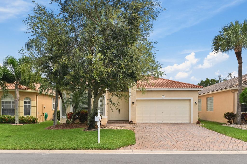 Photo of 7073 Via Leonardo, Lake Worth, FL 33467 (MLS # B26011395)