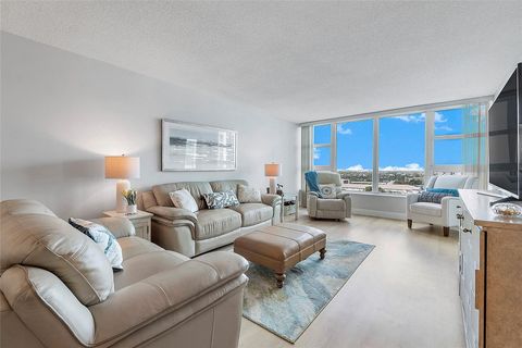 Condominium in Pompano Beach FL 1620 Ocean Blvd Blvd 4.jpg