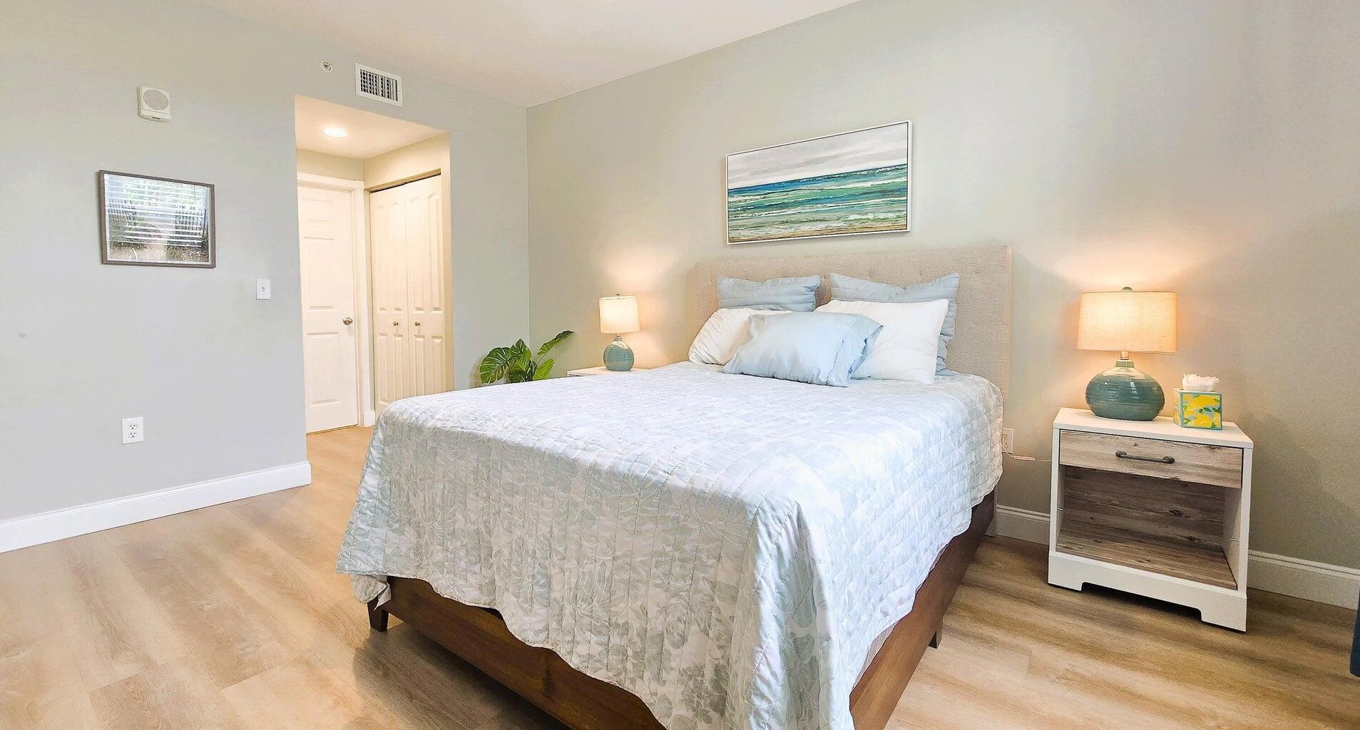 View photos, virtual tours, details... 630 S Sapodilla Avenue Penthouse 521