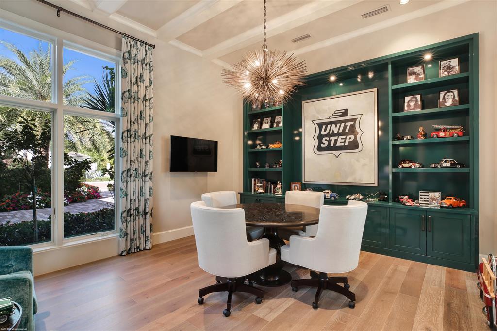 OLD PALM - Residential