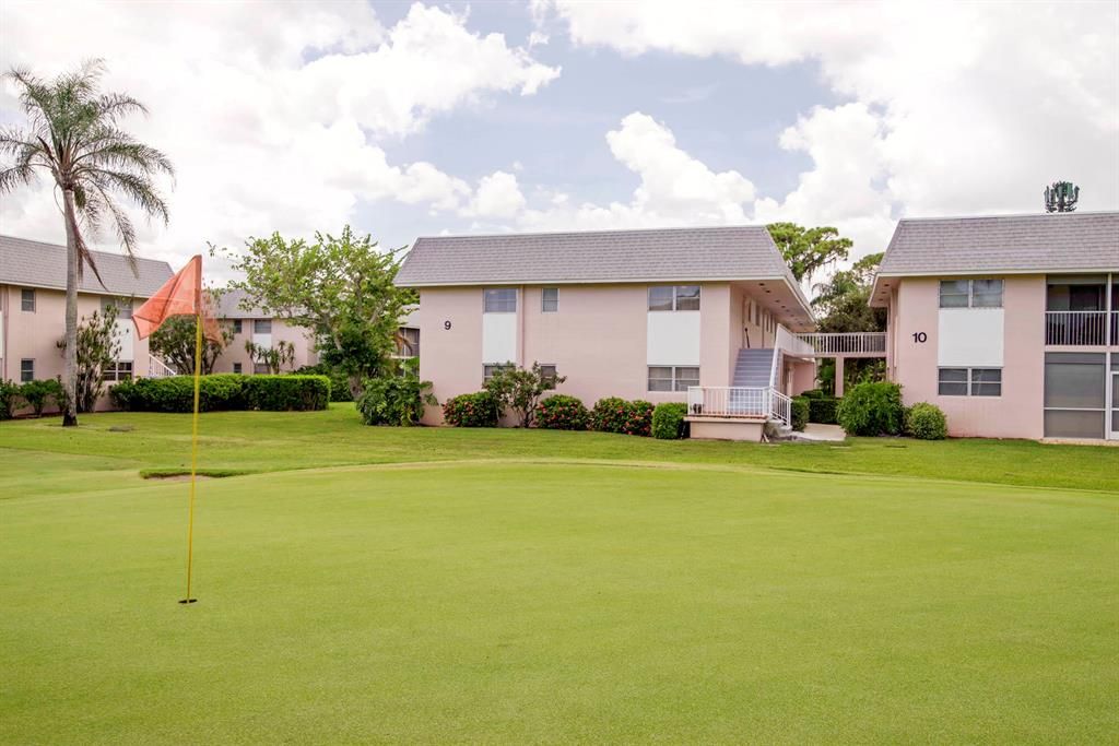 Photo of 18081 SE Country Club Drive #86, Jupiter, FL 33469 (MLS # R10741311)