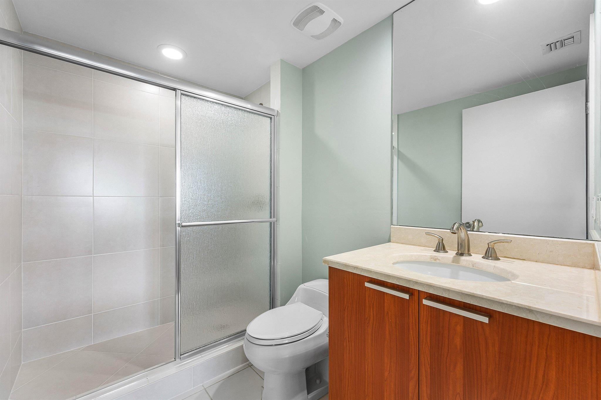 MARINA GRANDE RIVIERA BEA - Residential