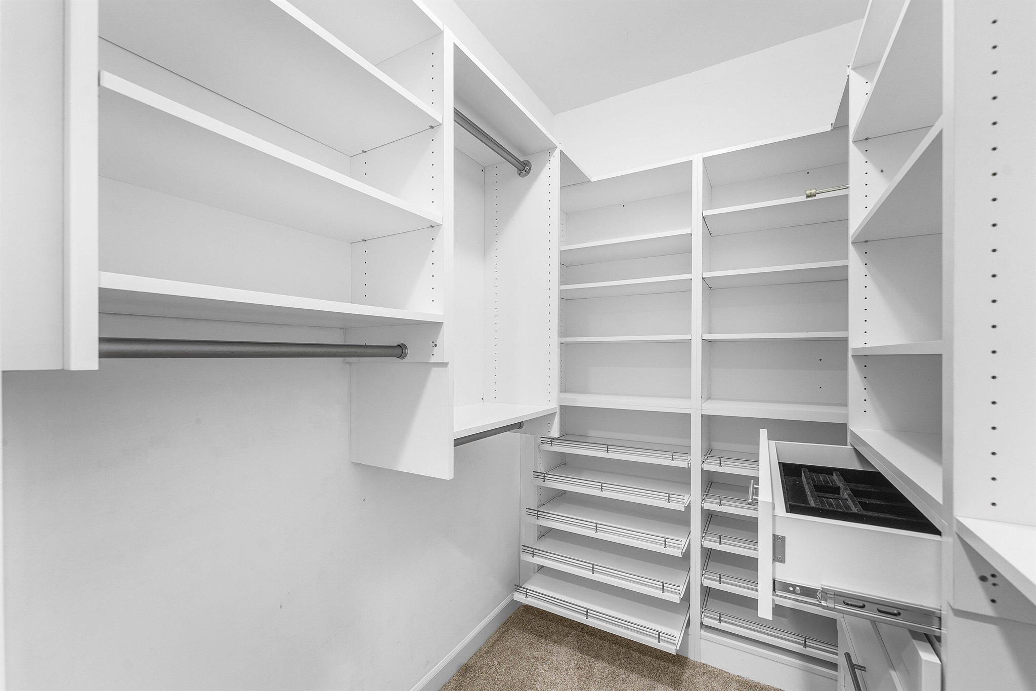 MARINA GRANDE RIVIERA BEA - Residential