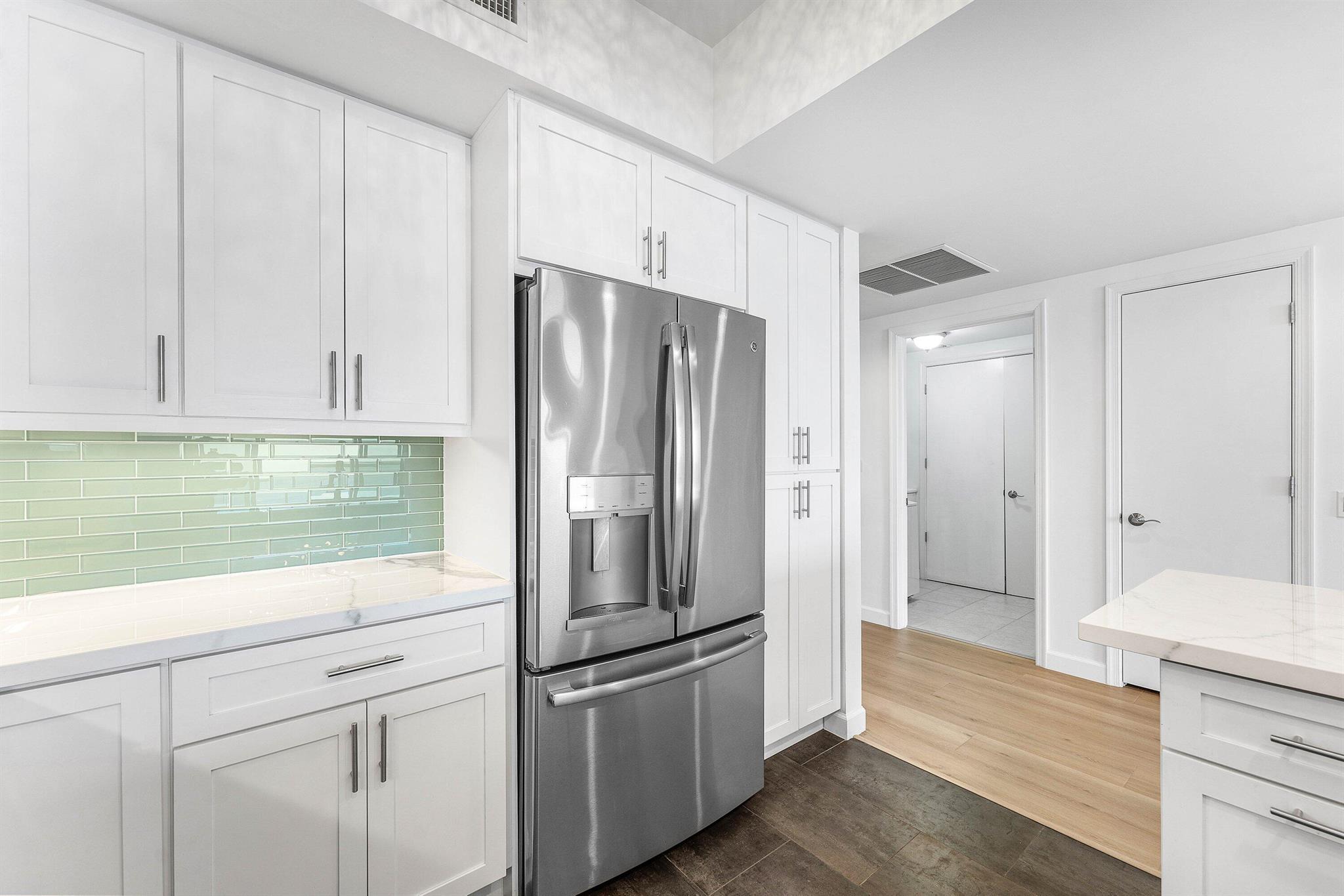 MARINA GRANDE RIVIERA BEA - Residential