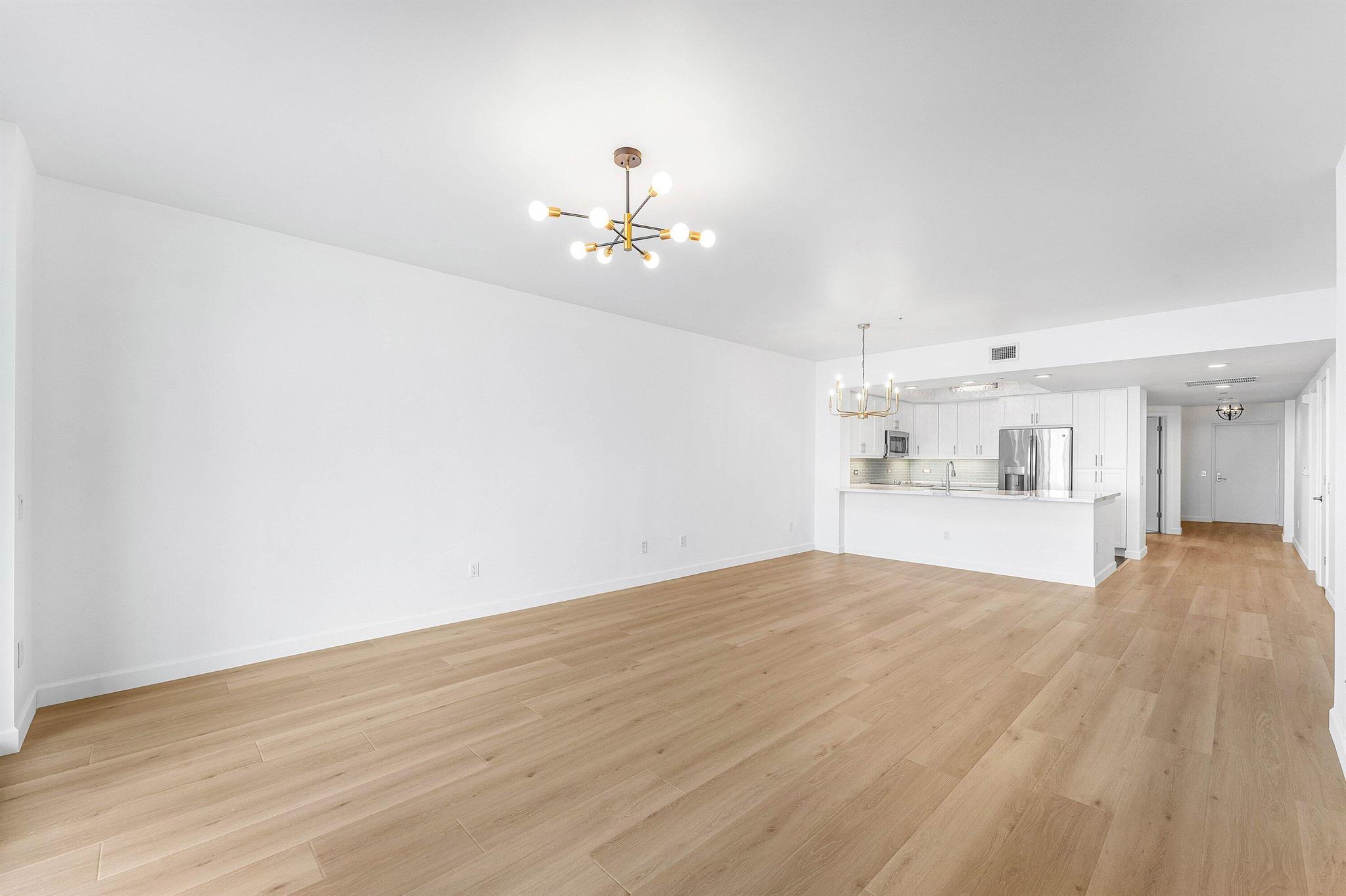 MARINA GRANDE RIVIERA BEA - Residential