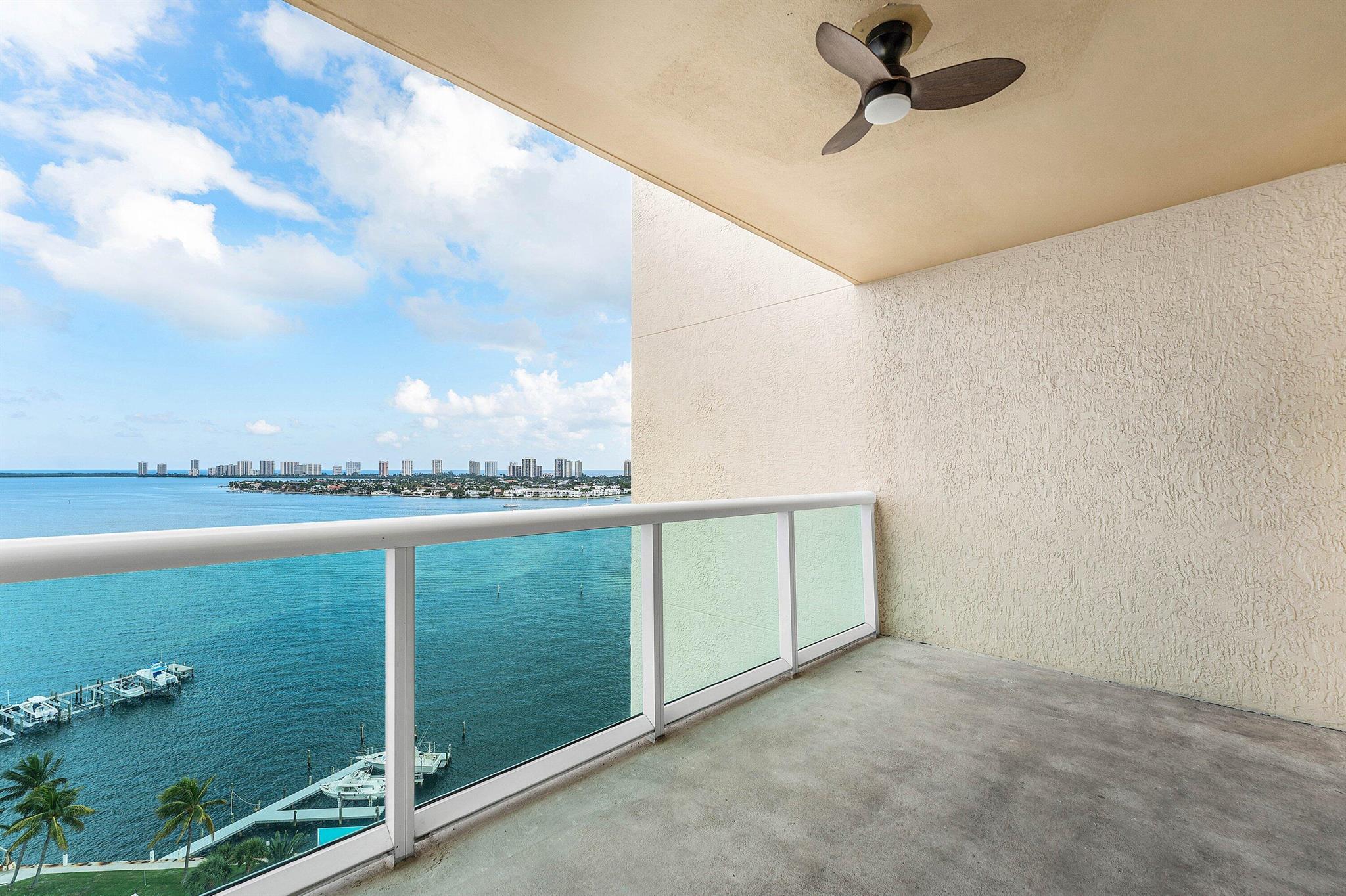 MARINA GRANDE RIVIERA BEA - Residential