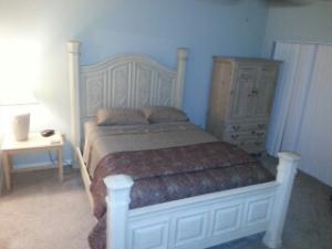 THE BELMONT - Residential Lease