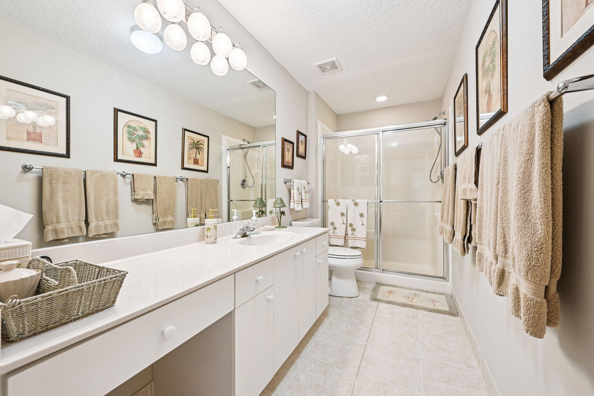 JENSEN BEACH GOLF AND COUNTRY CLUB - Residential