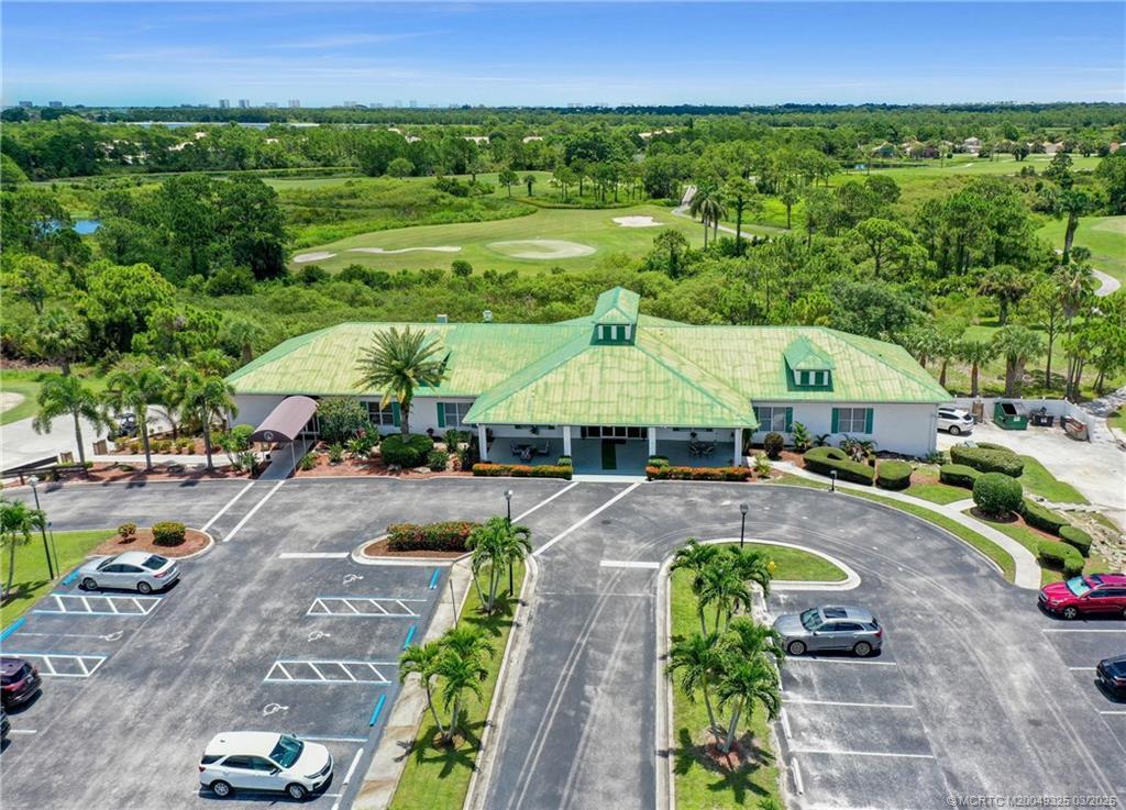 JENSEN BEACH GOLF AND COUNTRY CLUB - Residential