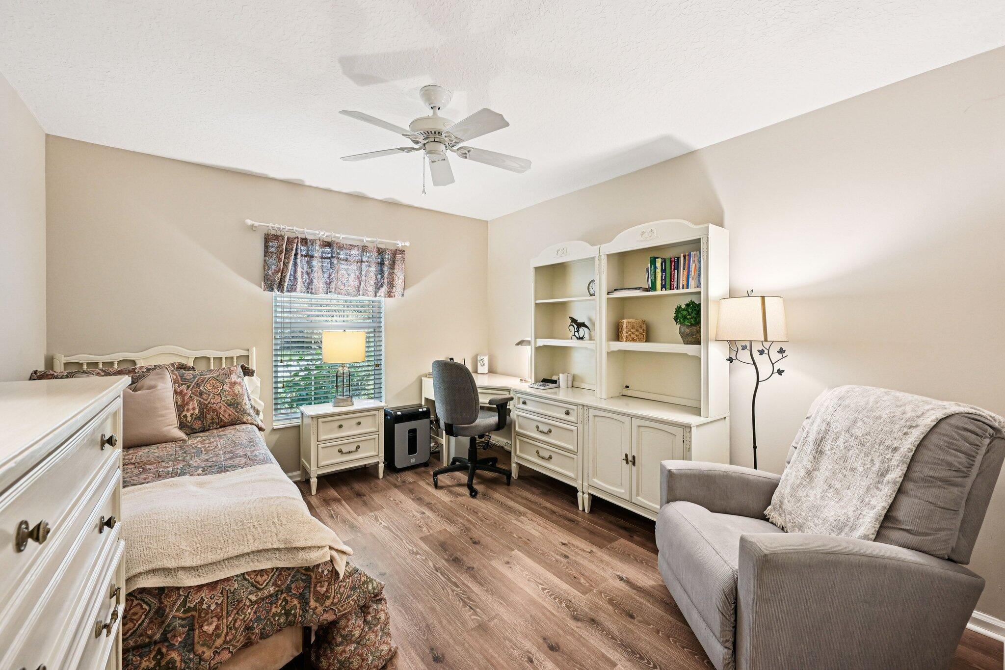 JENSEN BEACH GOLF AND COUNTRY CLUB - Residential