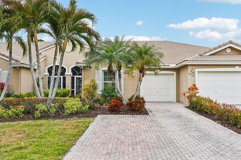 Property photo of 272 Nw Broken Oak Trail, Jensen Beach, FL 34957