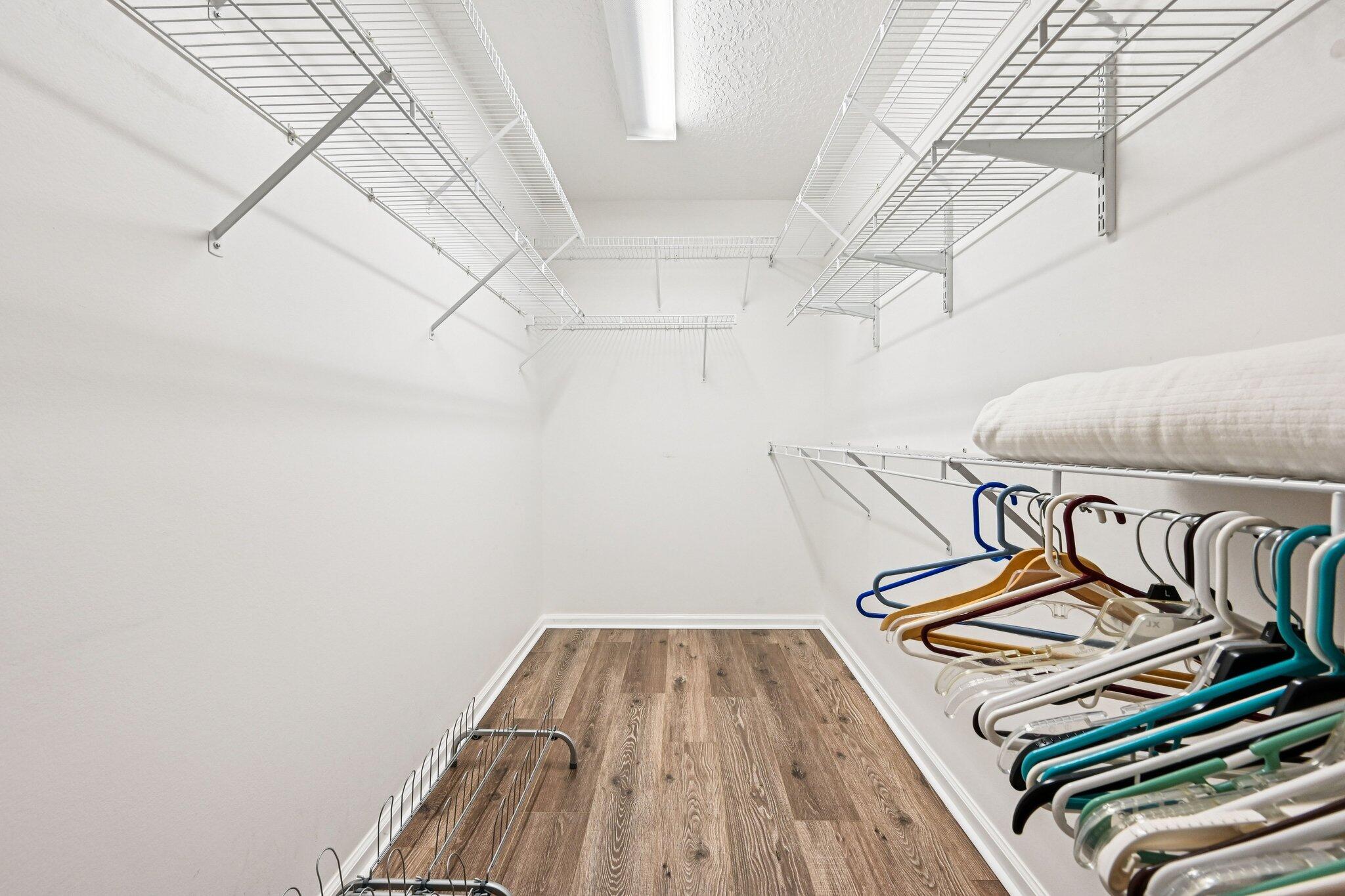 JENSEN BEACH GOLF AND COUNTRY CLUB - Residential